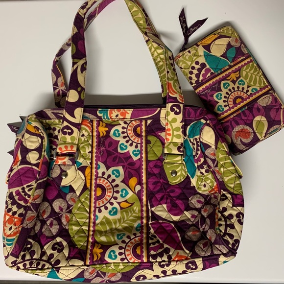 Vera Bradley Handbags - Vera Bradley Bright Floral Shoulder Bag Wallet Set